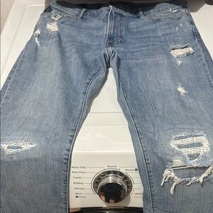 Trendy Ripped Denim Jeans